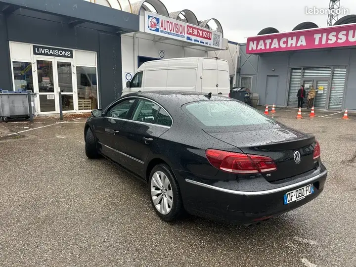 Volkswagen Passat 2014 photo 4