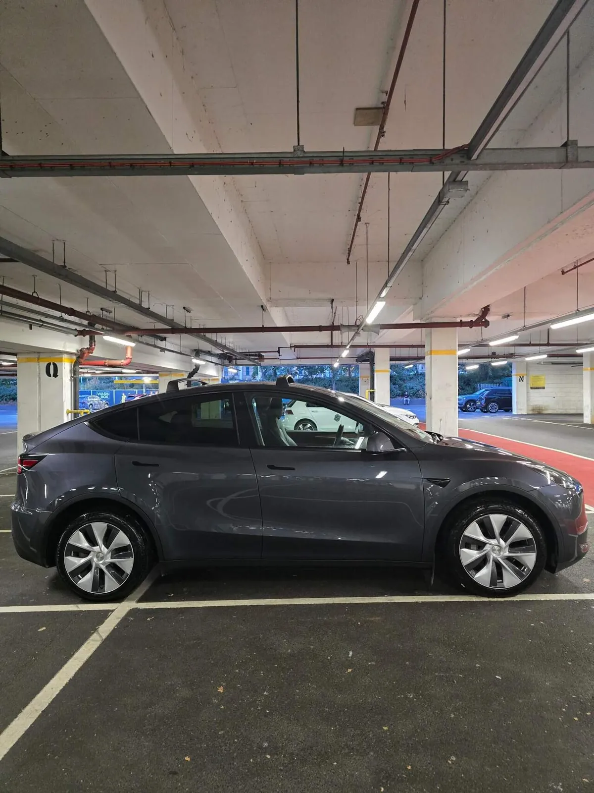 Tesla Model Y 2022 photo 4