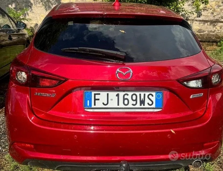 Mazda Mazda3 2018 photo 3