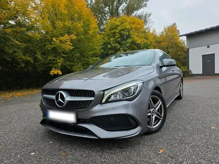 Mercedes-Benz Cla 200