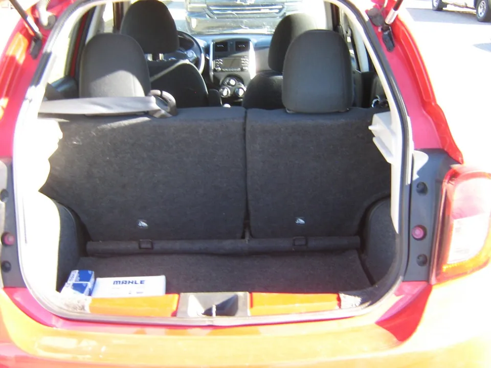 Nissan Micra 2015 photo 5
