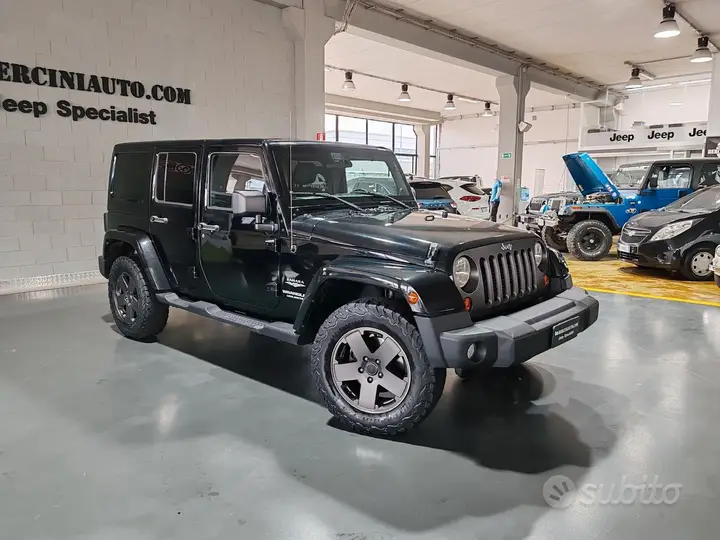 Jeep Wrangler 2011 photo 2