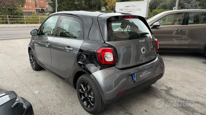 Smart Forfour 2017 photo 4