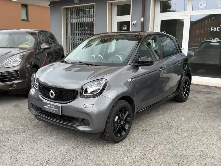 Smart Forfour 2017 photo 3