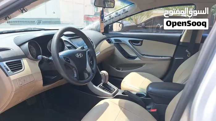 Hyundai Elantra 2016 photo 3