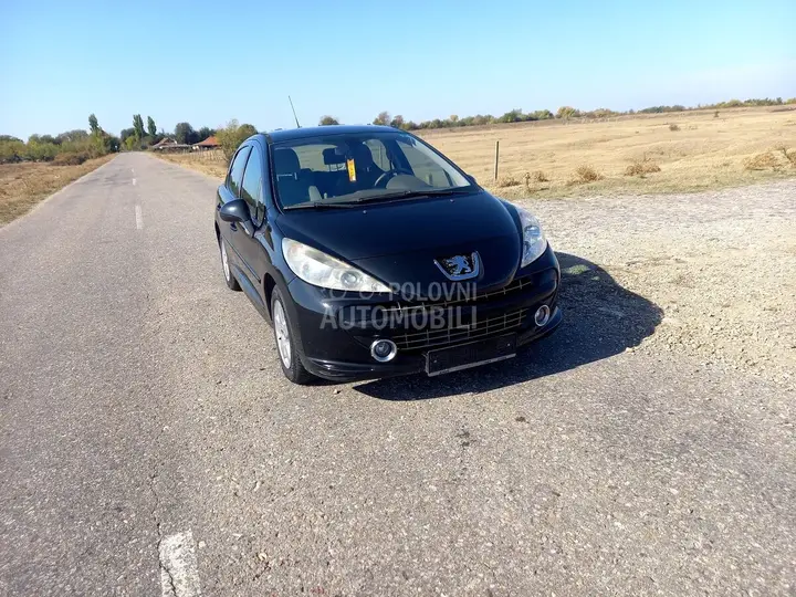 Peugeot 207 2007 photo 4