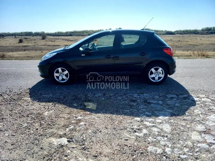 Peugeot 207