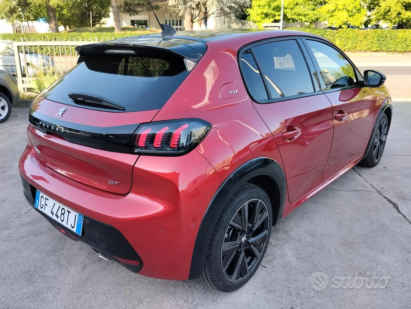 Peugeot 208 2021 photo 4