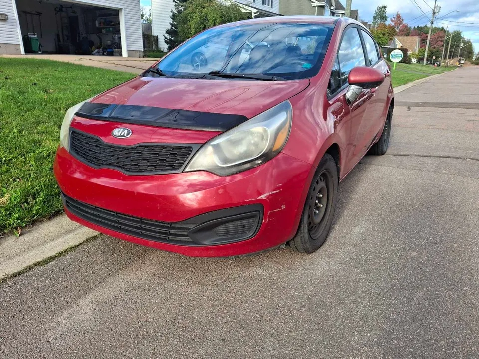 Kia Rio 2013 photo 5