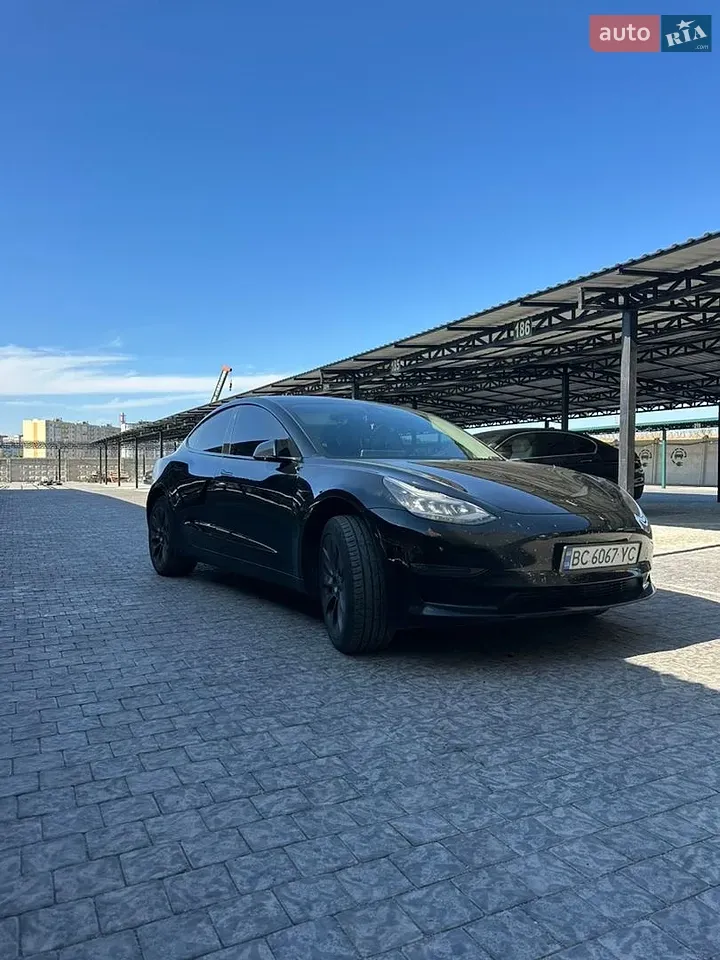 Tesla Model 3 2019 photo 4