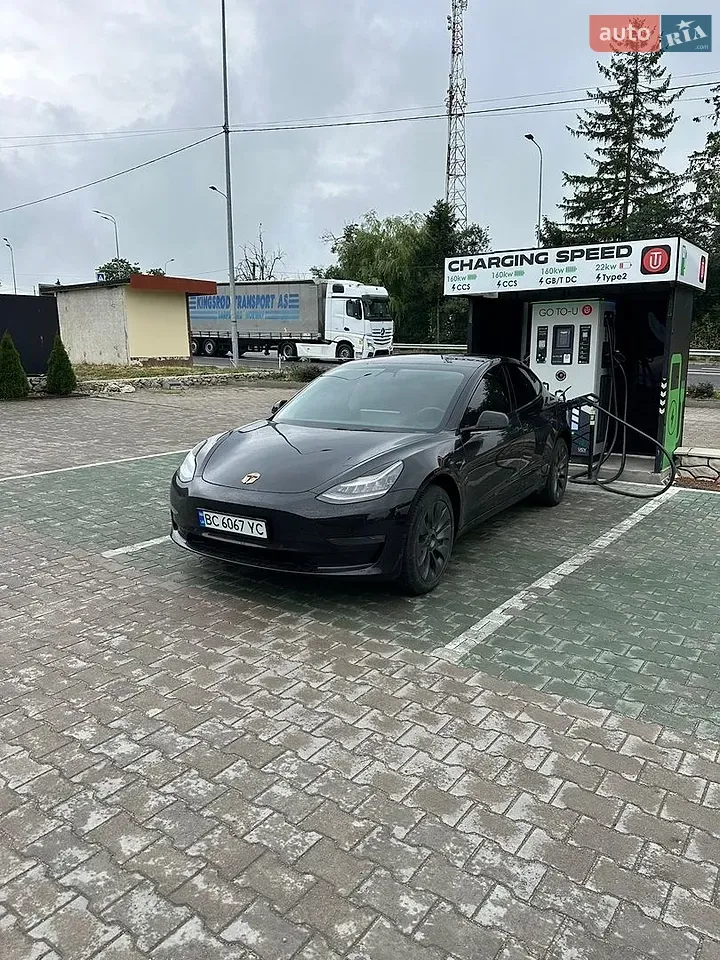 Tesla Model 3 2019 photo 2