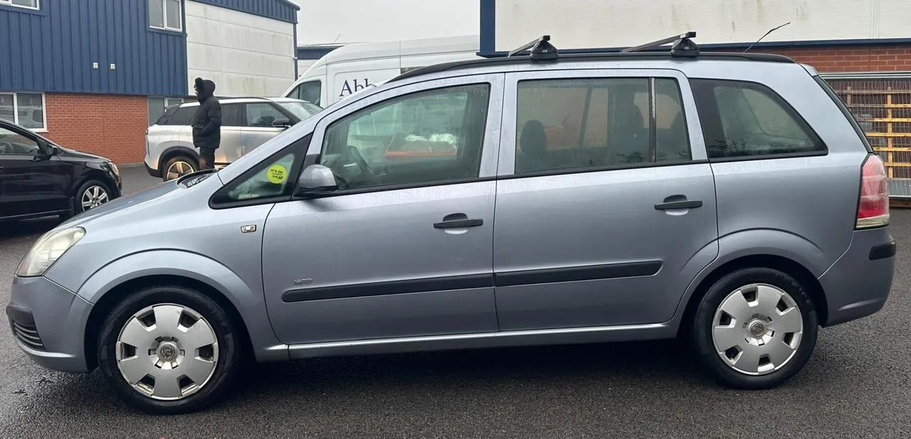 Vauxhall Zafira 2006 photo 4