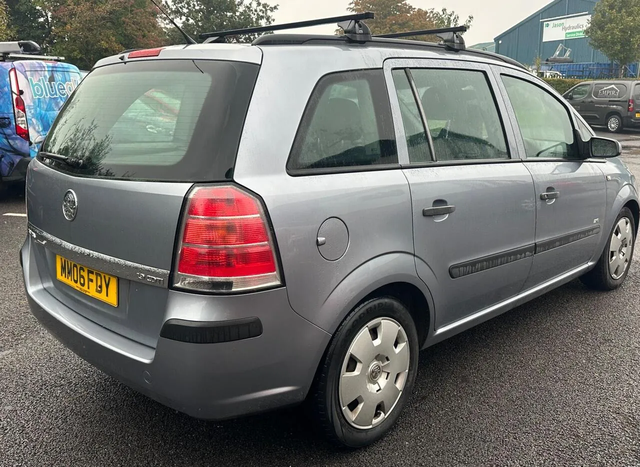 Vauxhall Zafira 2006 photo 5
