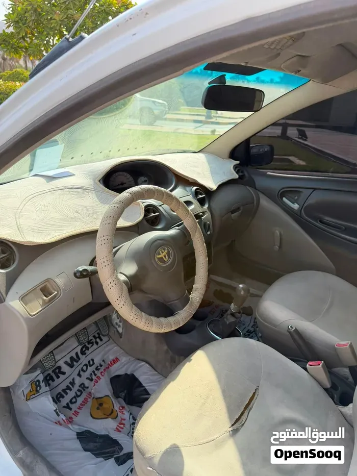 Toyota Echo 2004 photo 4