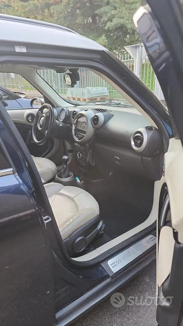 Mini Countryman 2012 photo 3