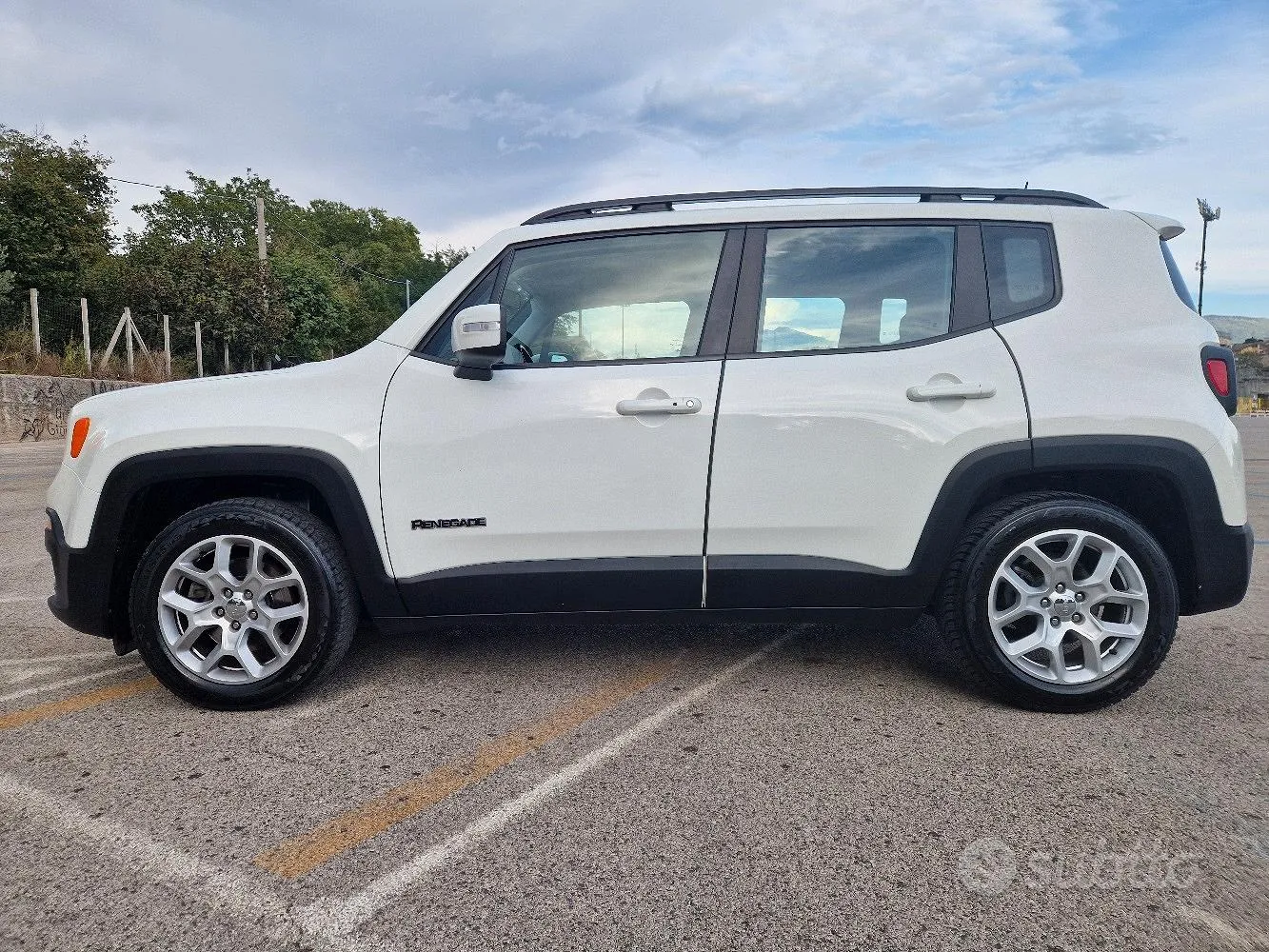 Jeep Renegade 2018 photo 2