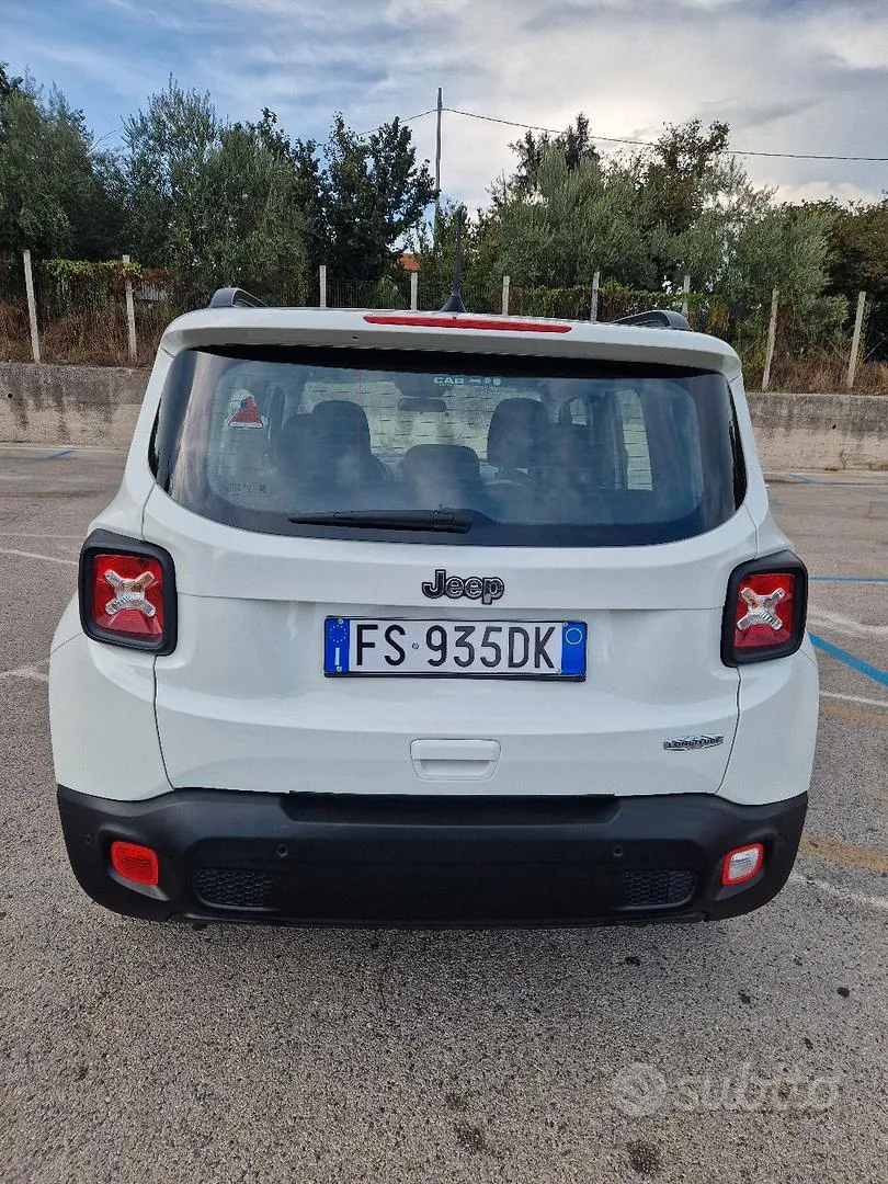 Jeep Renegade 2018 photo 5