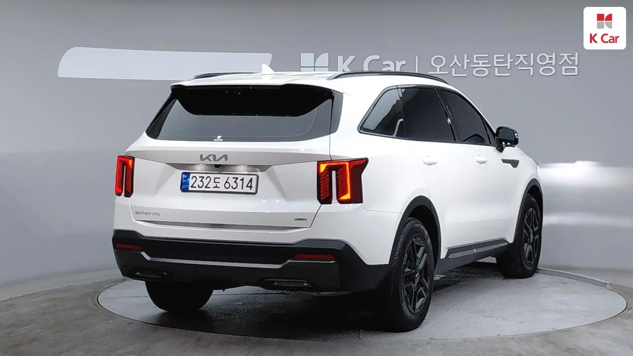 Kia Sorento 2024 photo 2