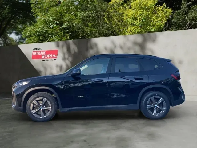 BMW X1 2023 photo 3