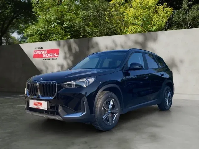 BMW X1 2023 photo 2