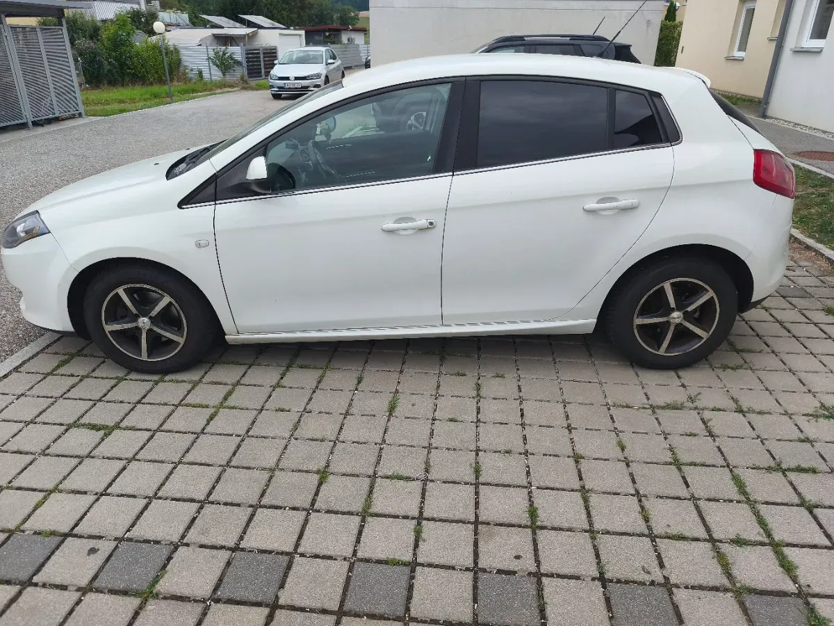 Fiat Bravo 2010 photo 3