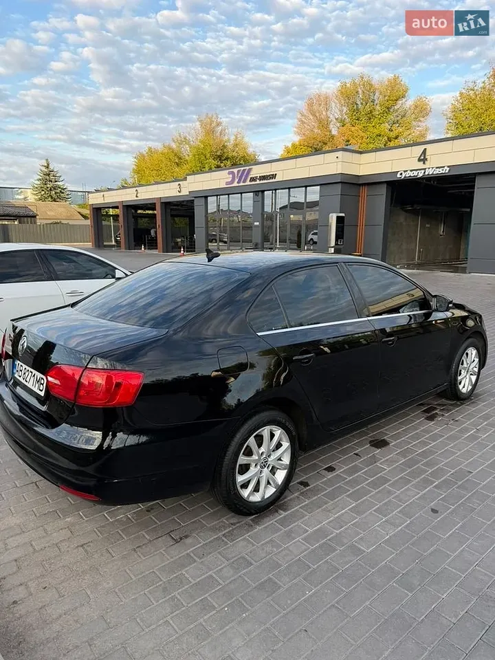 Volkswagen Jetta 2013 photo 5