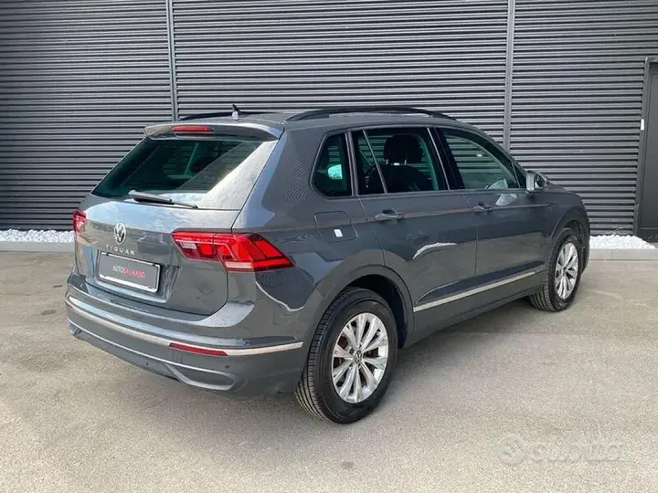 Volkswagen Tiguan 2024 photo 4