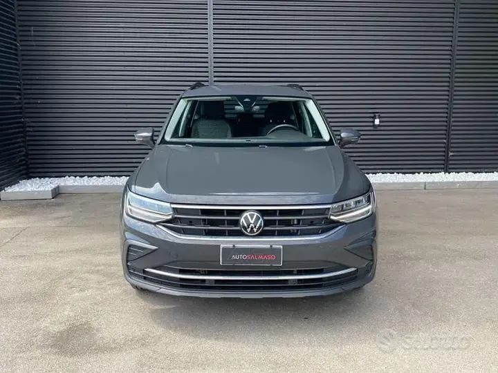 Volkswagen Tiguan 2024 photo 2