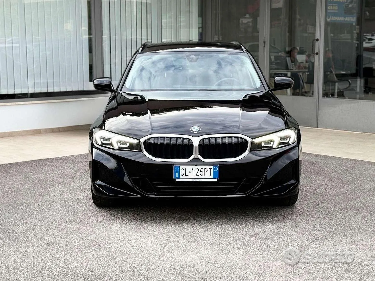 BMW 320 2022 photo 2