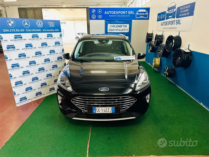 Ford Kuga 2021 photo 2