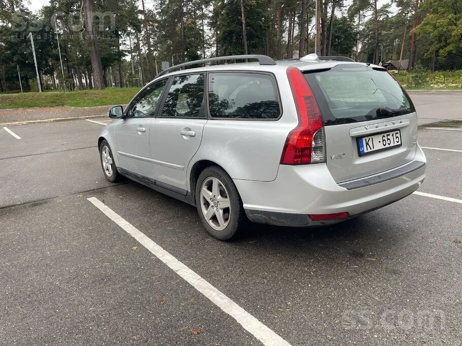 Volvo V50 2009 photo 3