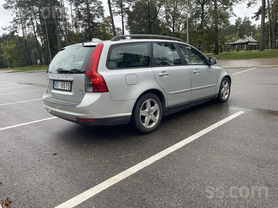 Volvo V50 2009 photo 4