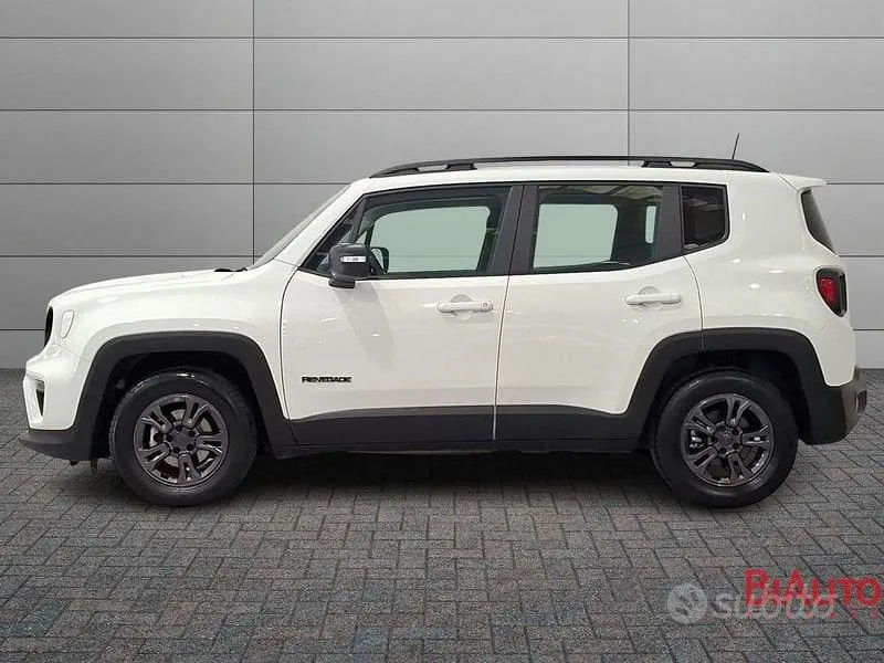 Jeep Renegade 2022 photo 2