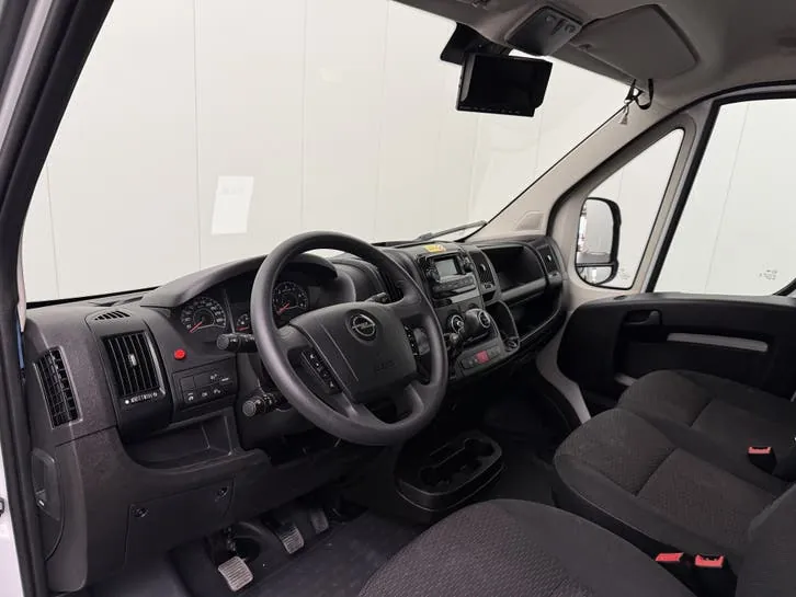Opel Movano 2024 photo 3