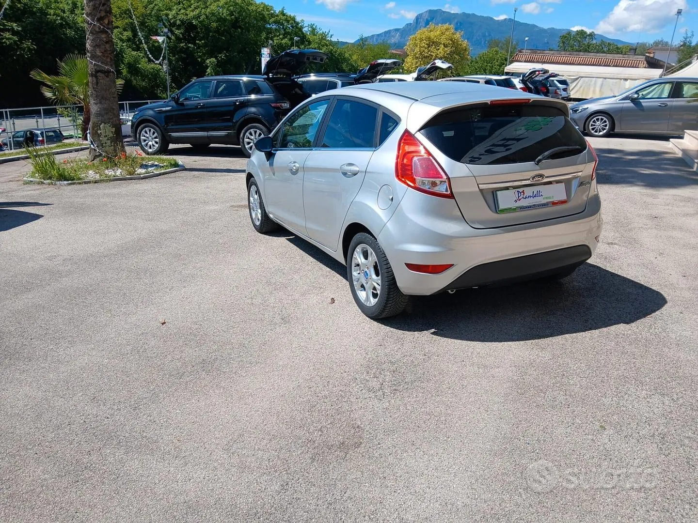 Ford Fiesta 2016 photo 2