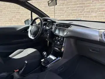 DS Automobiles Ds3 2016 photo 3