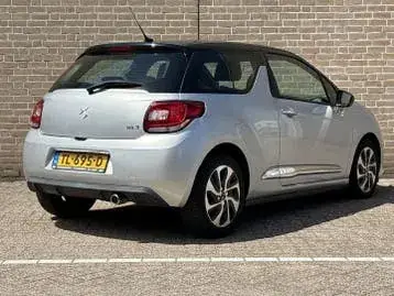 DS Automobiles Ds3 2016 photo 2