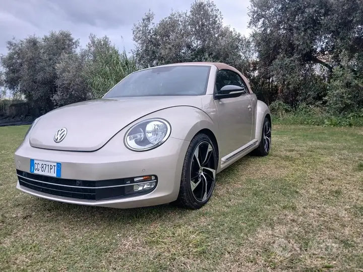 Volkswagen Maggiolino Cabrio