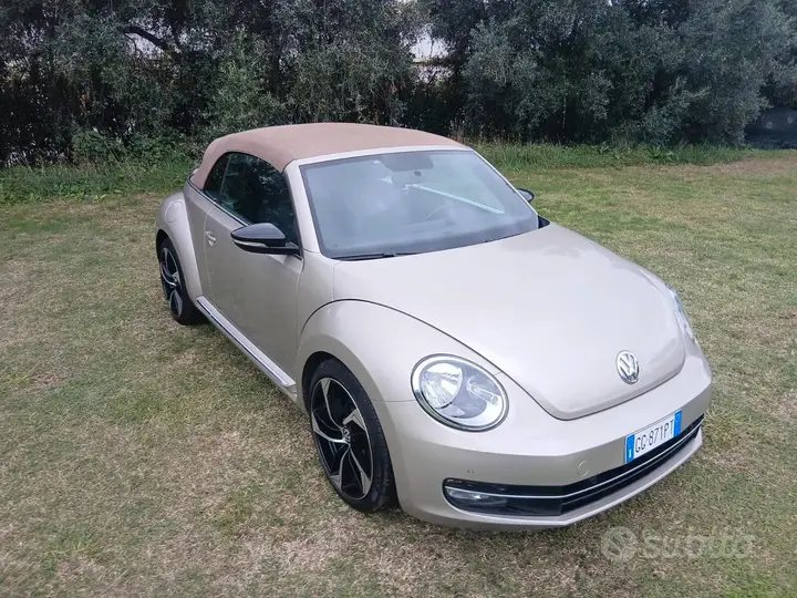 Volkswagen Maggiolino Cabrio 2013 photo 5