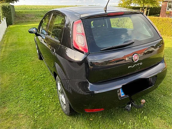 Fiat Punto 2012 photo 5