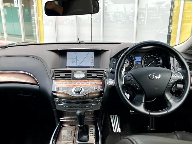 Nissan Fuga 2018 photo 4