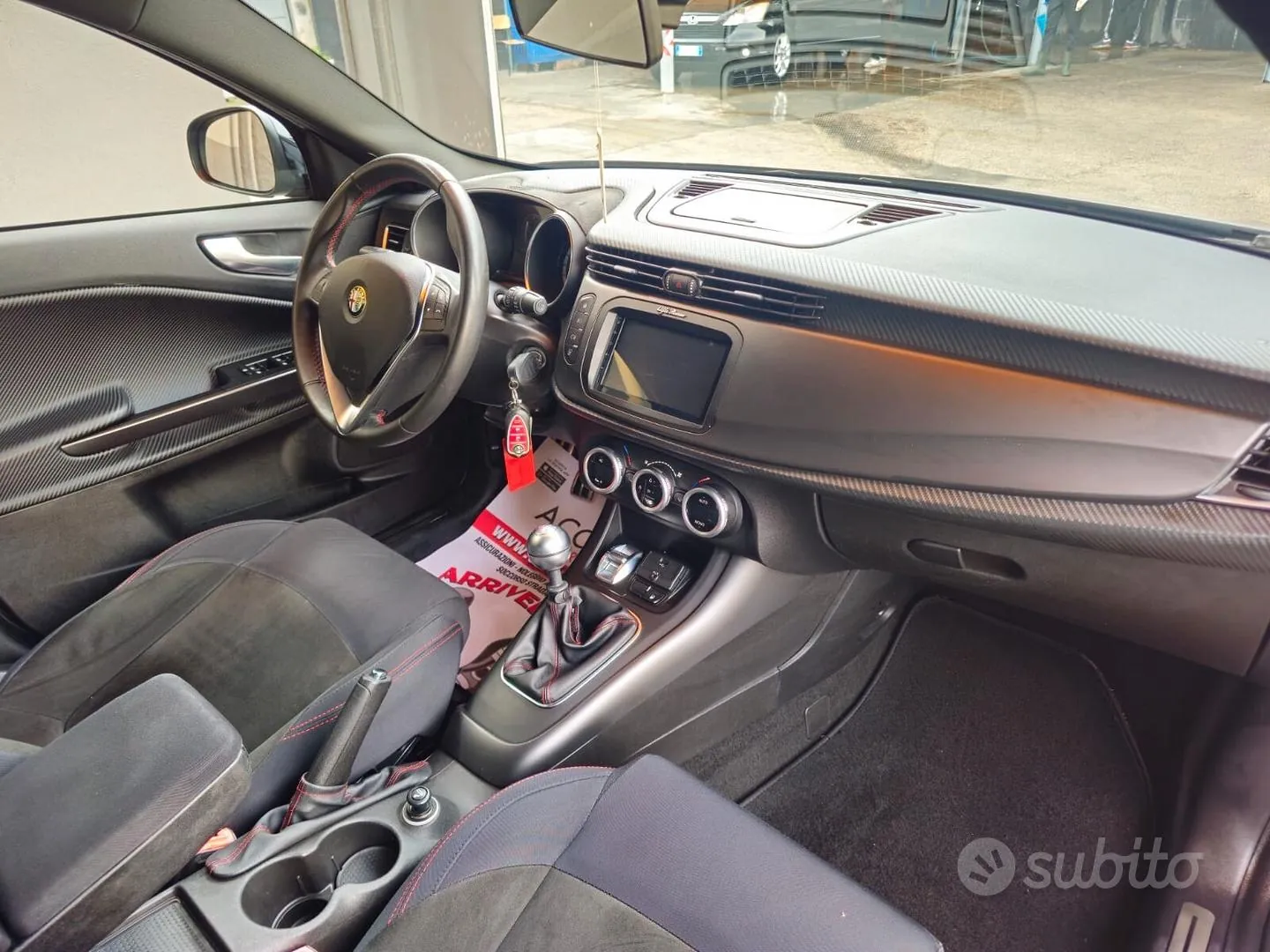 Alfa Romeo Giulietta 2015 photo 3