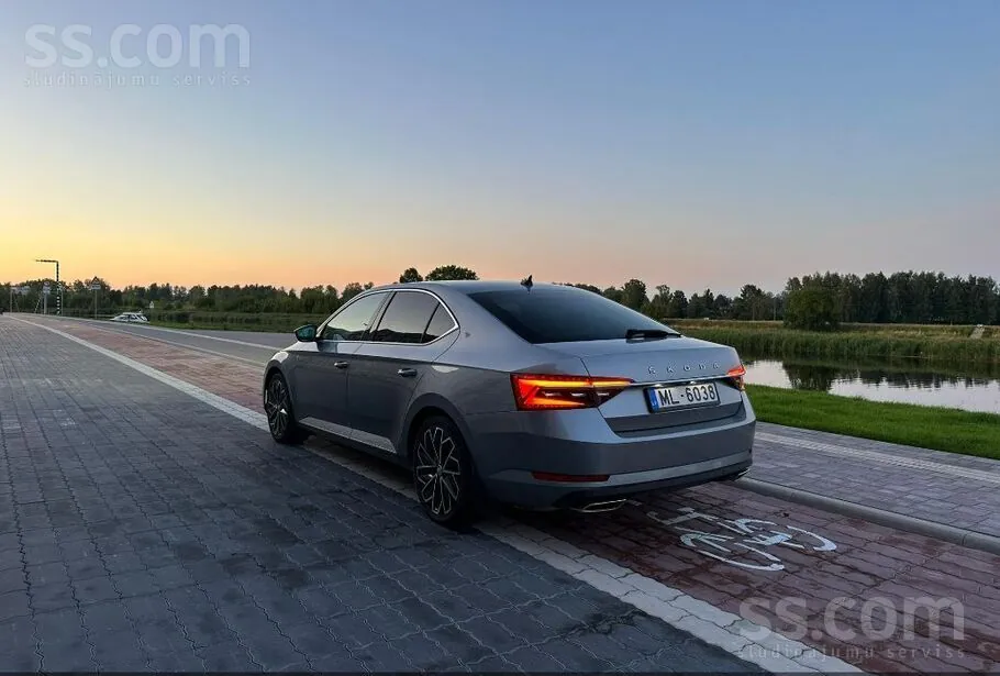 Skoda Superb 2020 photo 3