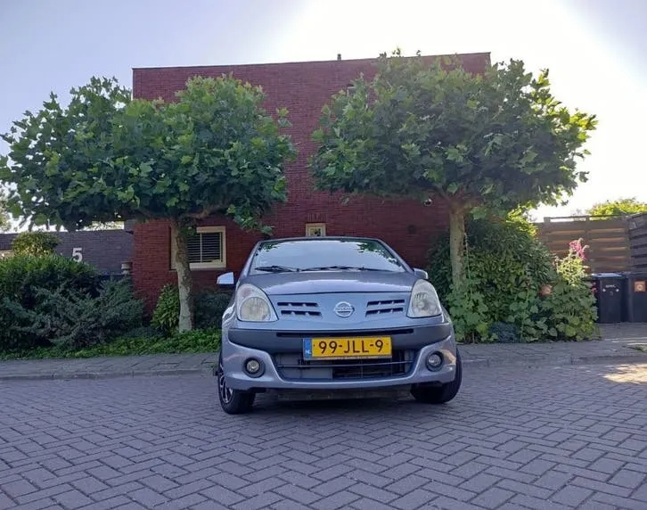 Nissan Pixo