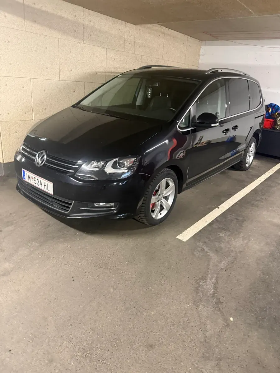 Volkswagen Sharan 2013 photo 2