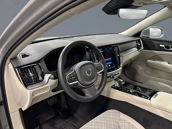 Volvo V60 2024 photo 5