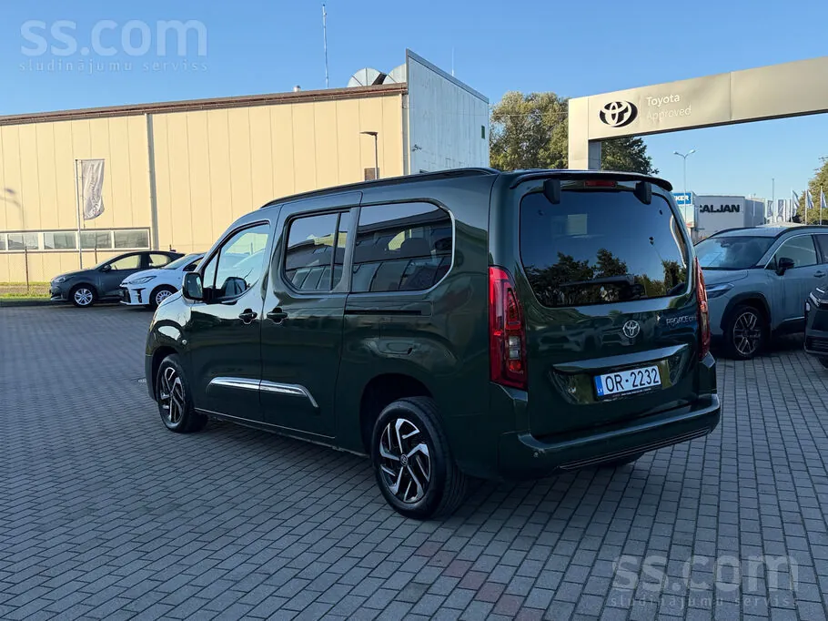 Toyota Proace City Verso 2024 photo 3