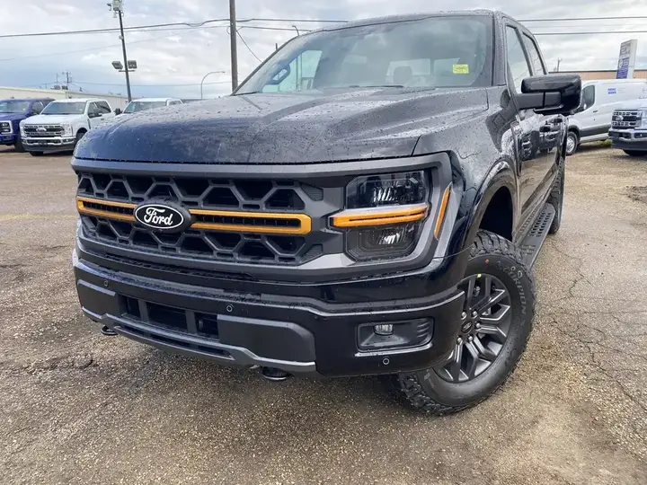 Ford F-150 2026 photo 2