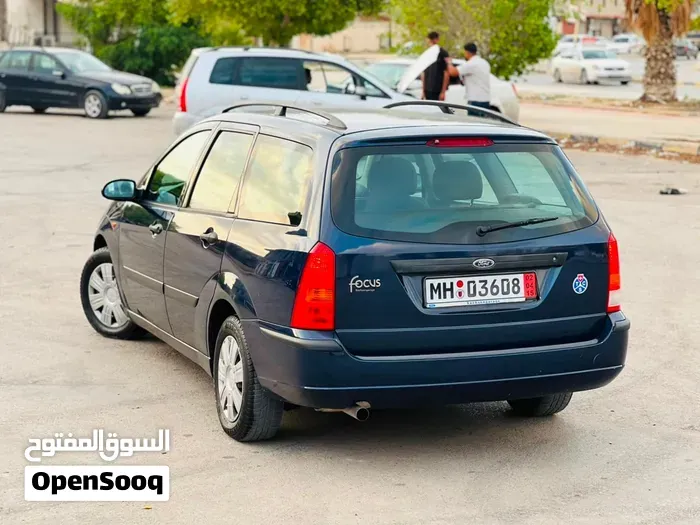 Ford Focus 2004 photo 3