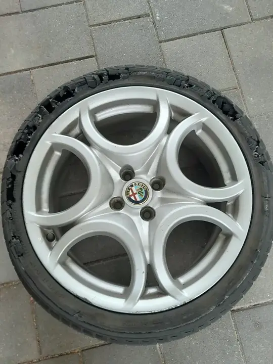 Alfa Romeo Mito 2009 photo 2
